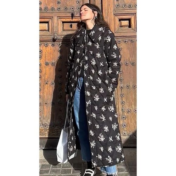 Rixo Cleo Ditsy Bunch Black Longline Quilted Jacket - Picture 2 of 14